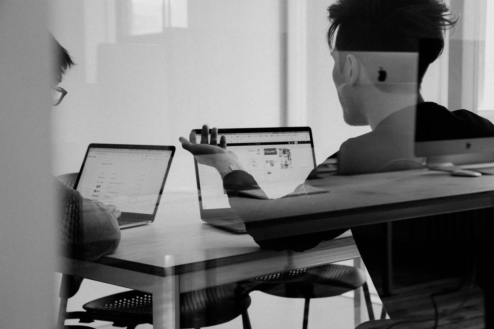 Configuring business rules (hours, time off, approvals) in Lemmpo